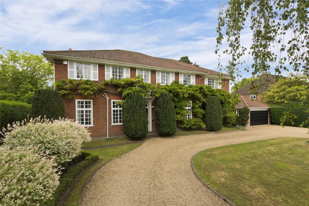 Main image of property: New Road, Esher, Surrey, KT10