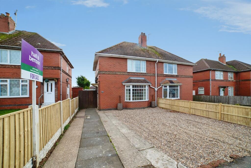 Main image of property: Park Avenue, Glapwell, Chesterfield