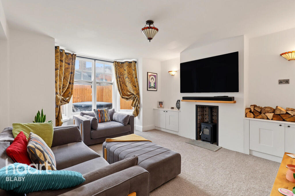 House in Blaby, Countesthorpe - View 3