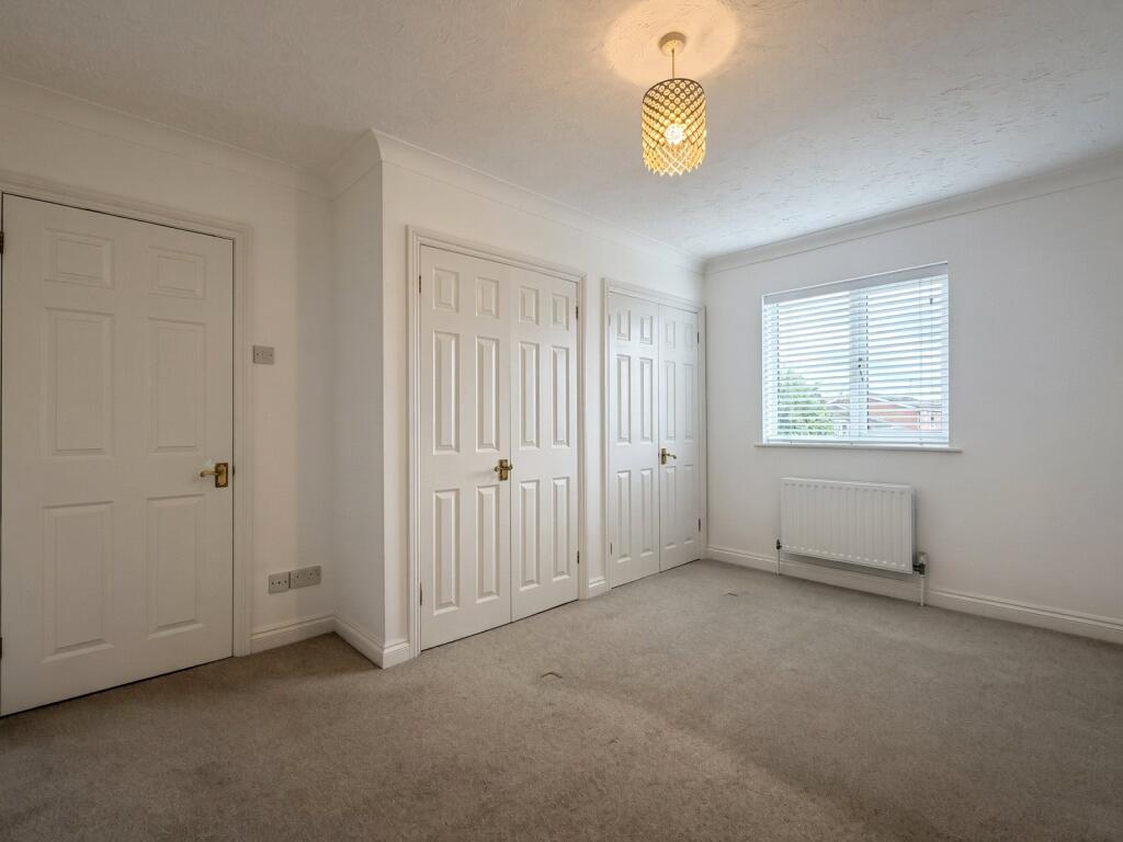 Apartment in Guildford - View 5