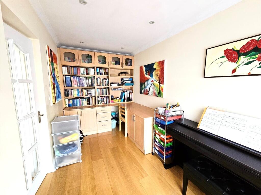 House in London - More