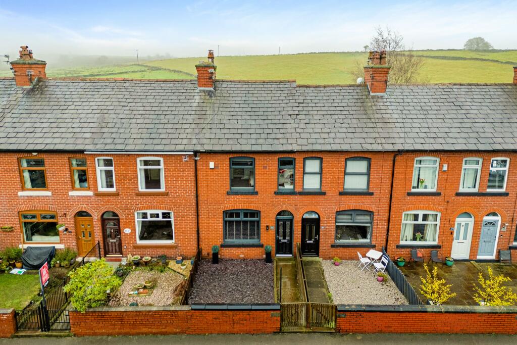3-bed terraced on 282, Blackburn Road, Darwen, BL7, £290,000