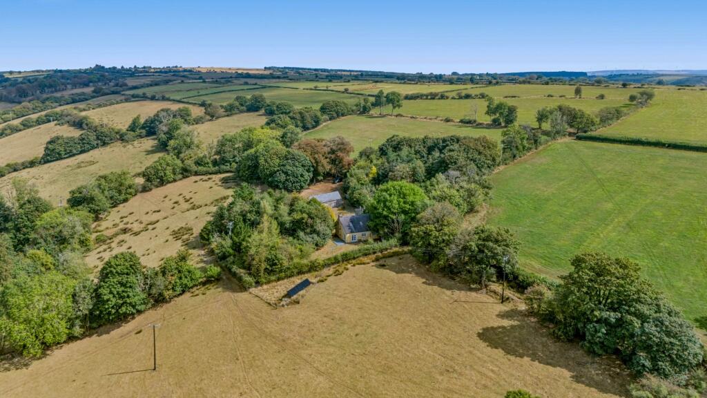with 3 bedroom barn conversion, Cwmduad, Carmarthen, SA33 - View 4