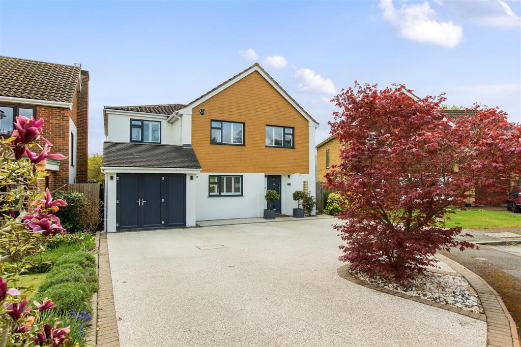 Main image of property: Foalhurst Close, Tonbridge