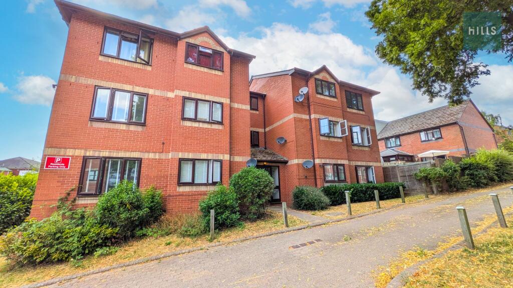 Main image of property: Byfield Rise, Worcester, WR5
