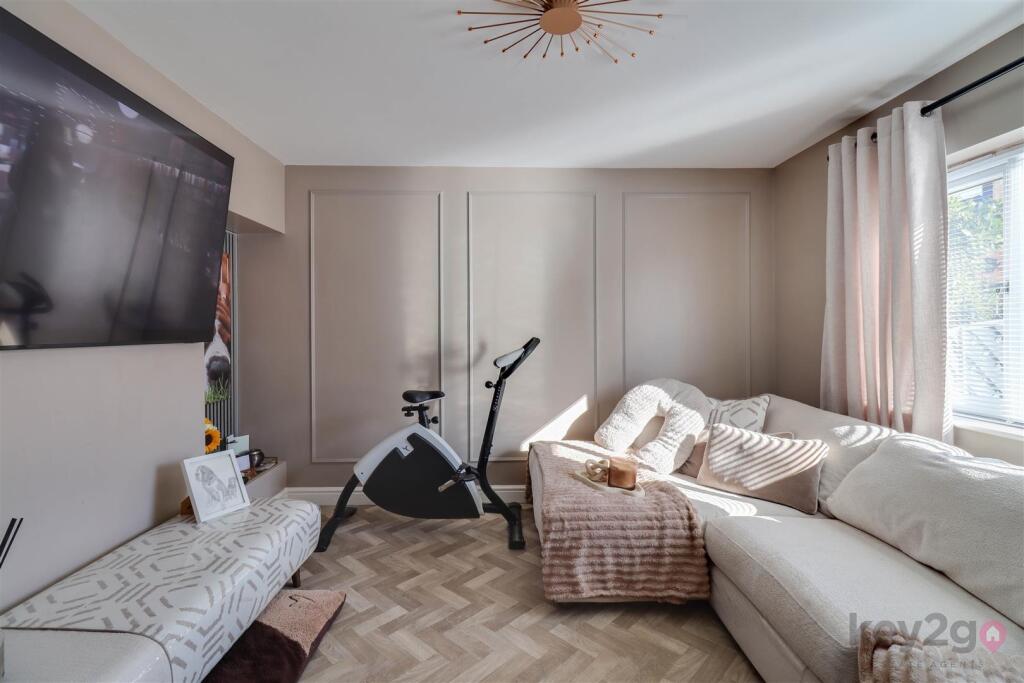 House in Sheffield - View 4
