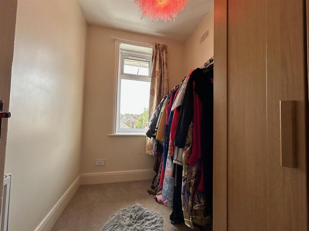 Fortescue Road, Poole, BH12 - More