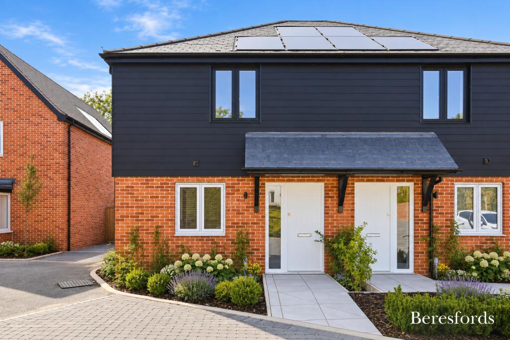 Main image of property: Mascalls Lane, Brentwood, CM14