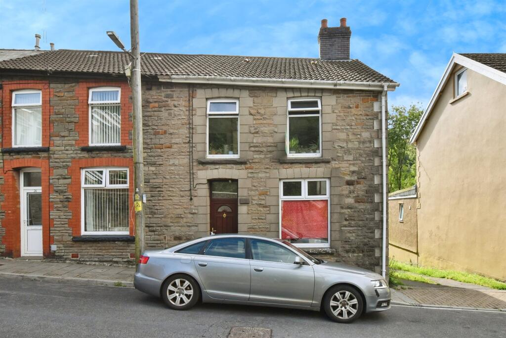 Milton Street, Cwmaman, Aberdare photo 2