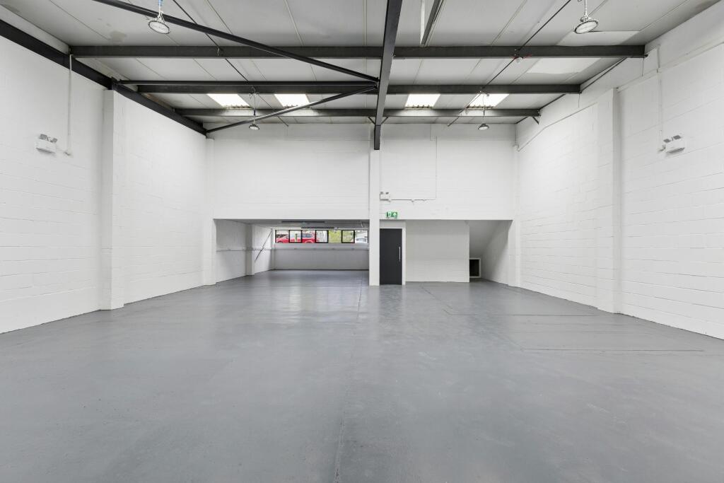 108335_Unit 2 Grove Park Mill Lane(17).jpg