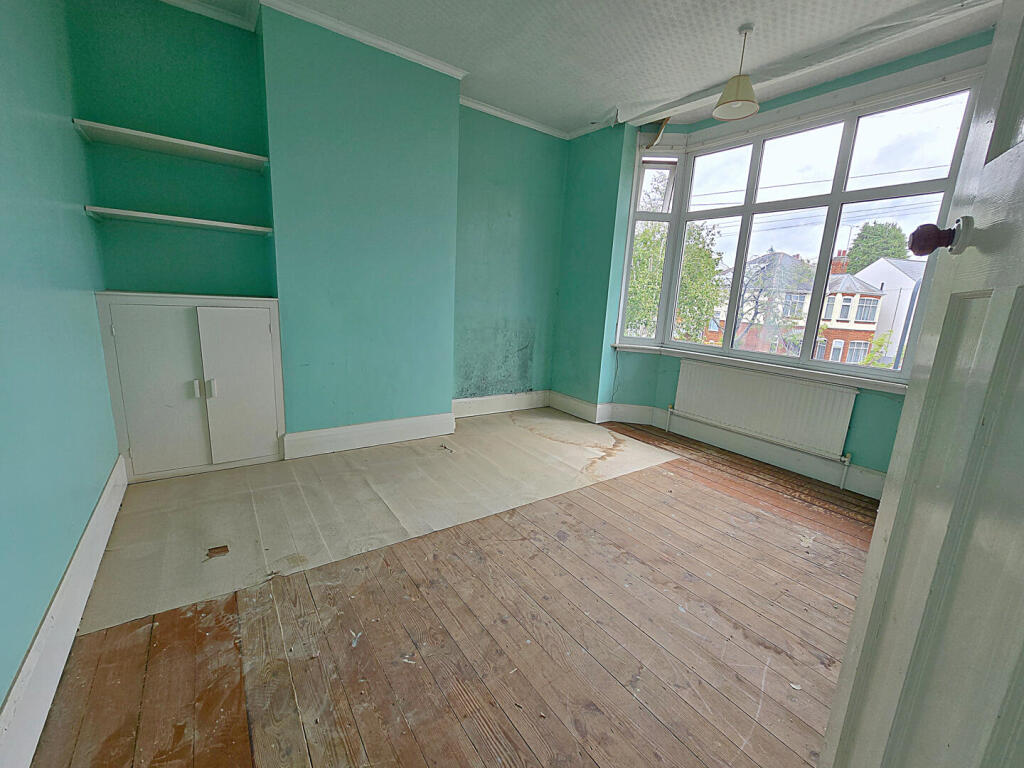 House in Rugby, Warwickshire - More