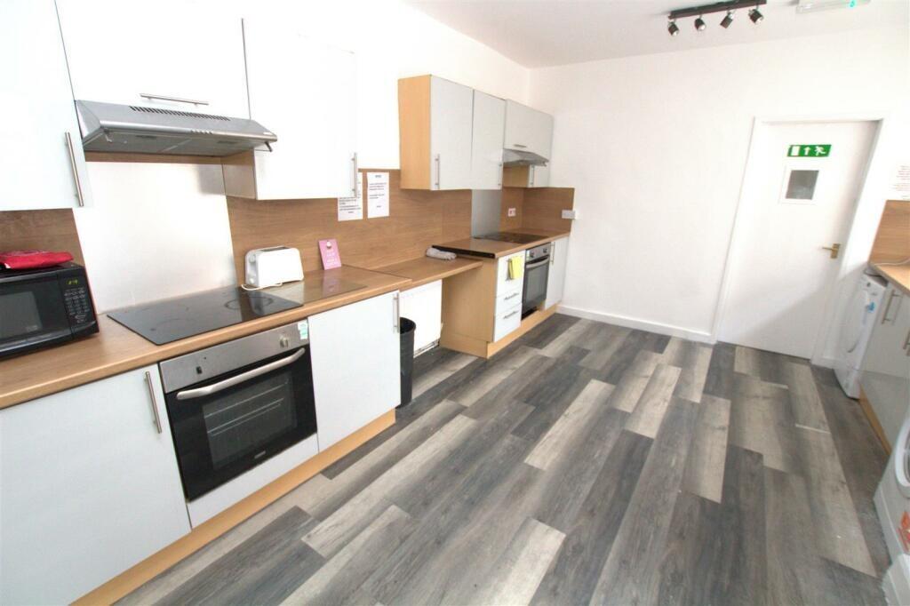 House in Middlesbrough, Middlehaven - View 2
