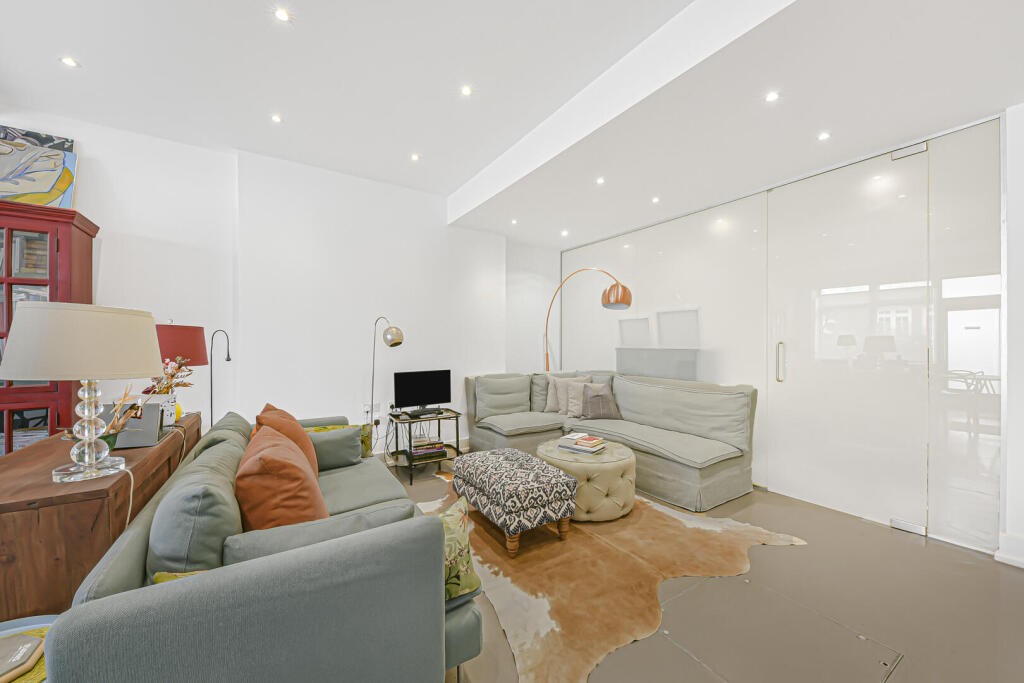 Apartment in London, South Hampstead - View 4