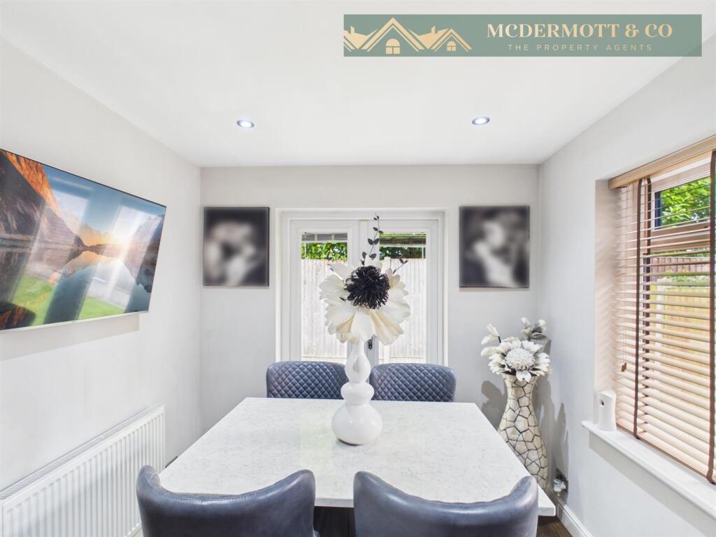 Clough Road, Failsworth photo 4