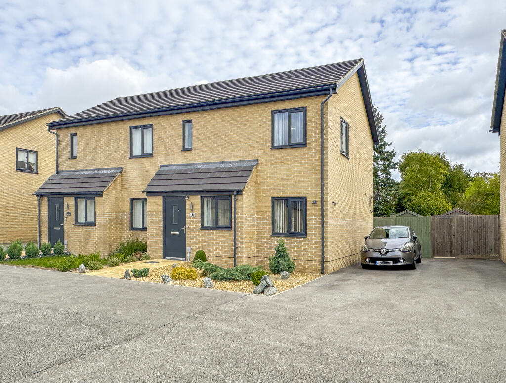 House in East Cambridgeshire, Fordham - View 2