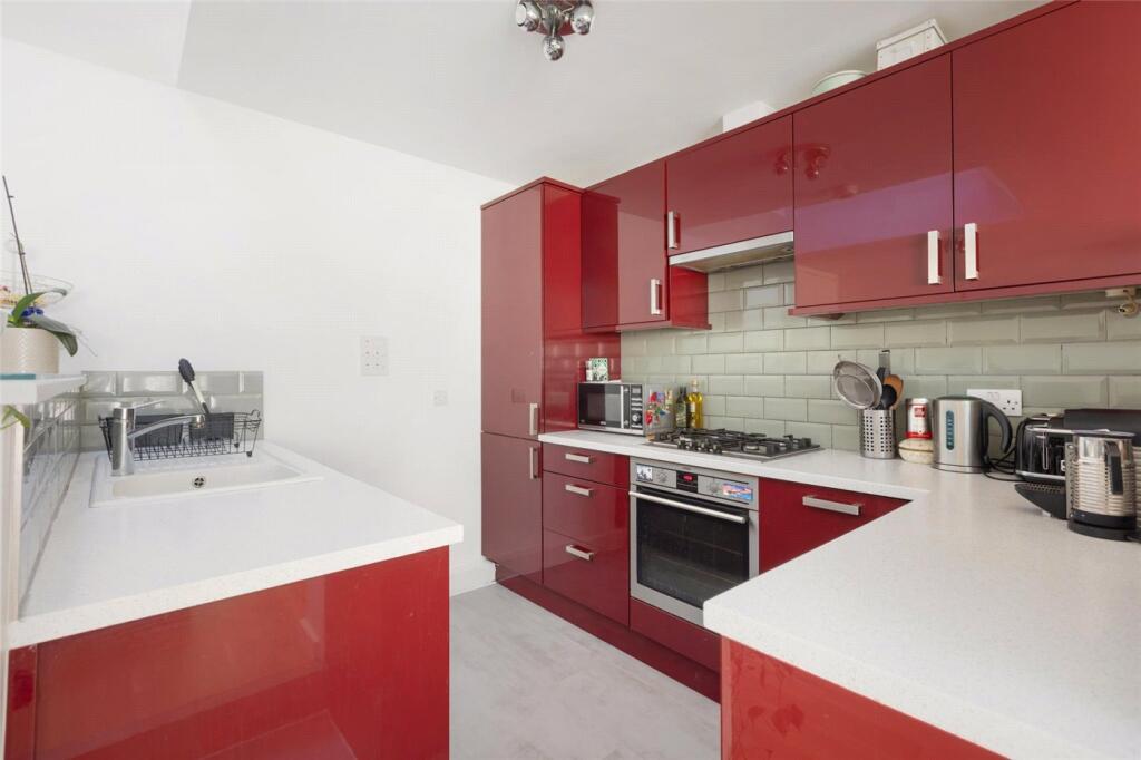 Apartment in London, Elephant and Castle - View 3