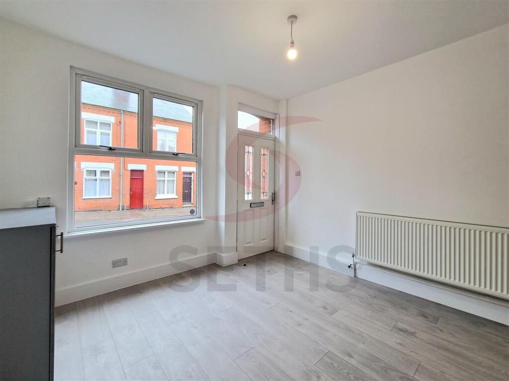 House in Leicester, West End - View 3