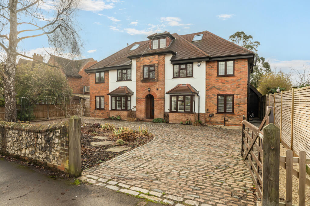 Main image of property: Somerset Way, Iver, SL0