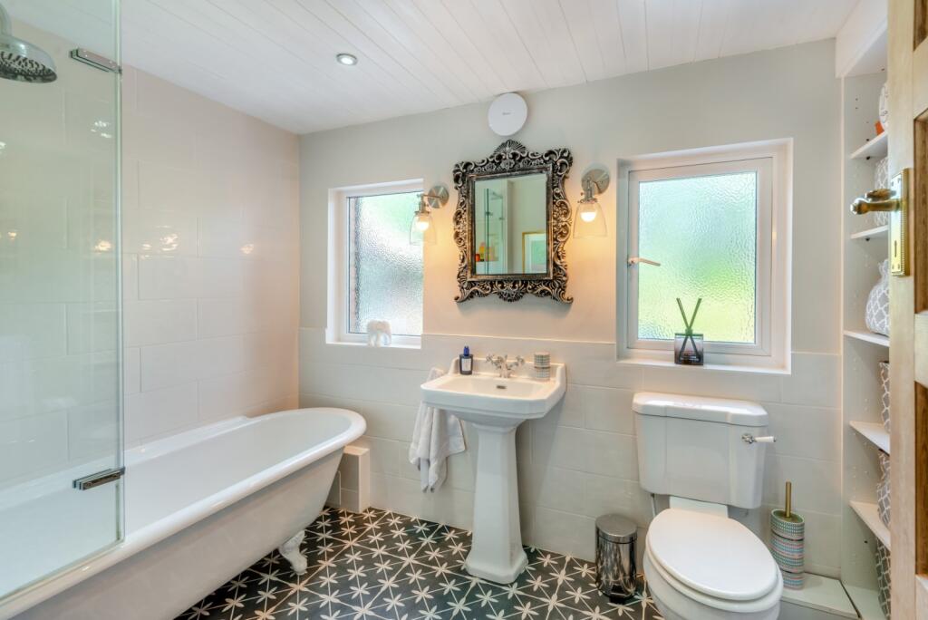 Additional image 10 of Douglas Road, Harpenden, Hertfordshire
