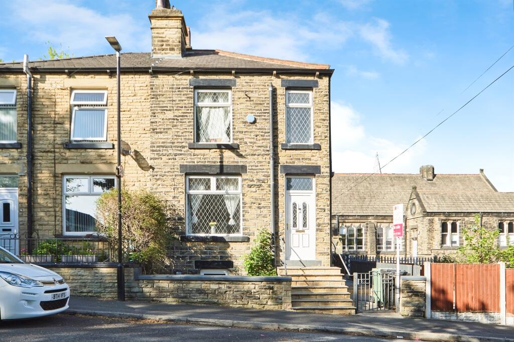 Main image of property: Henley View, Leeds