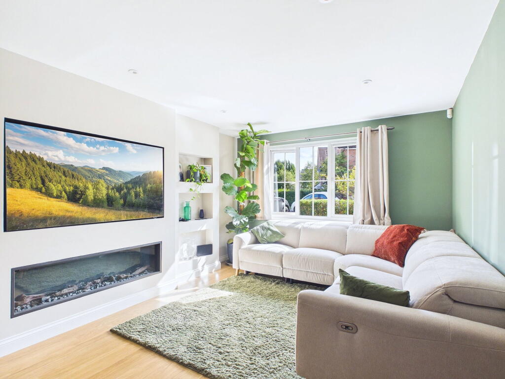 House in Watford - View 3