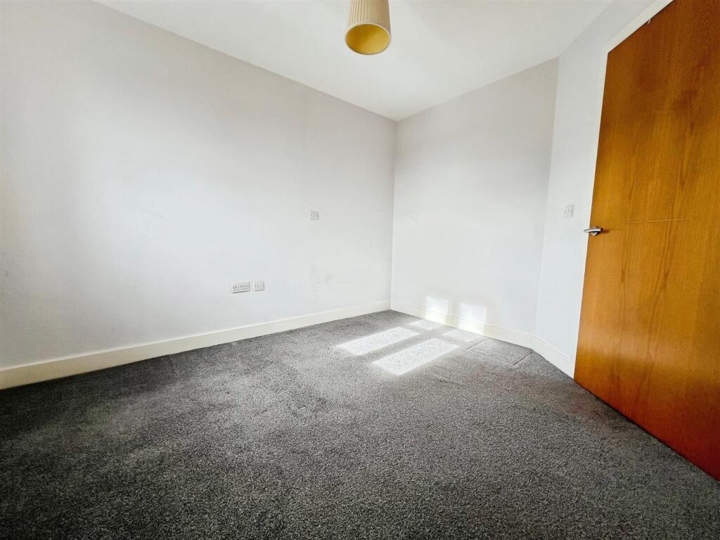 Additional image 9 of Harrogate Road, Bradford, BD2 3HA