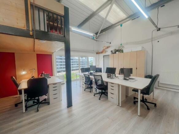5 Office 5.jpg