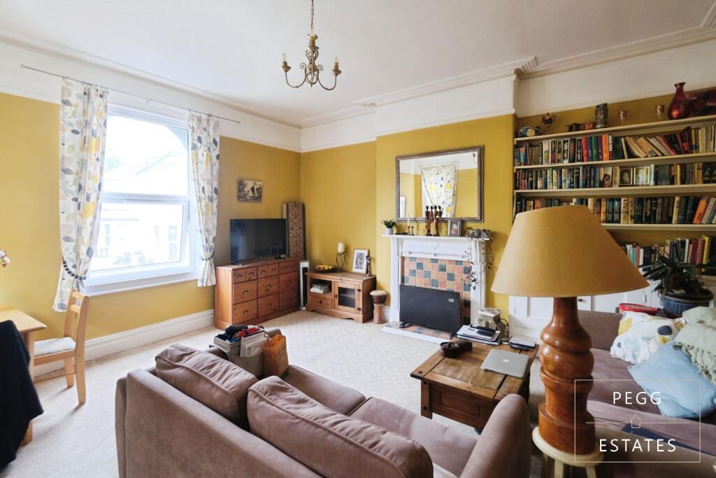 Apartment in Torquay, Upton - More