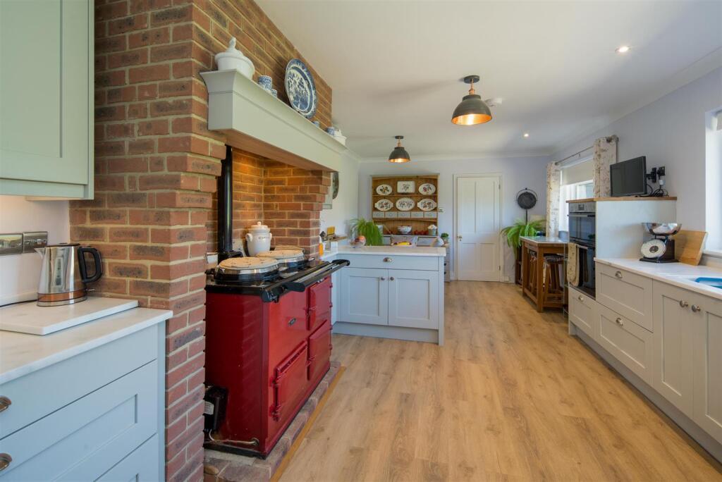 House in Chillerton - More