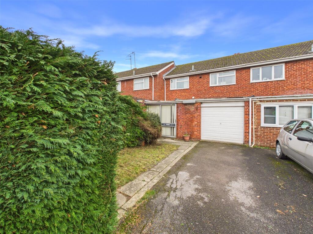 3-bed terraced on St. Peters Road, Matson, Gloucester, Gloucestershire, GL4, £200,000