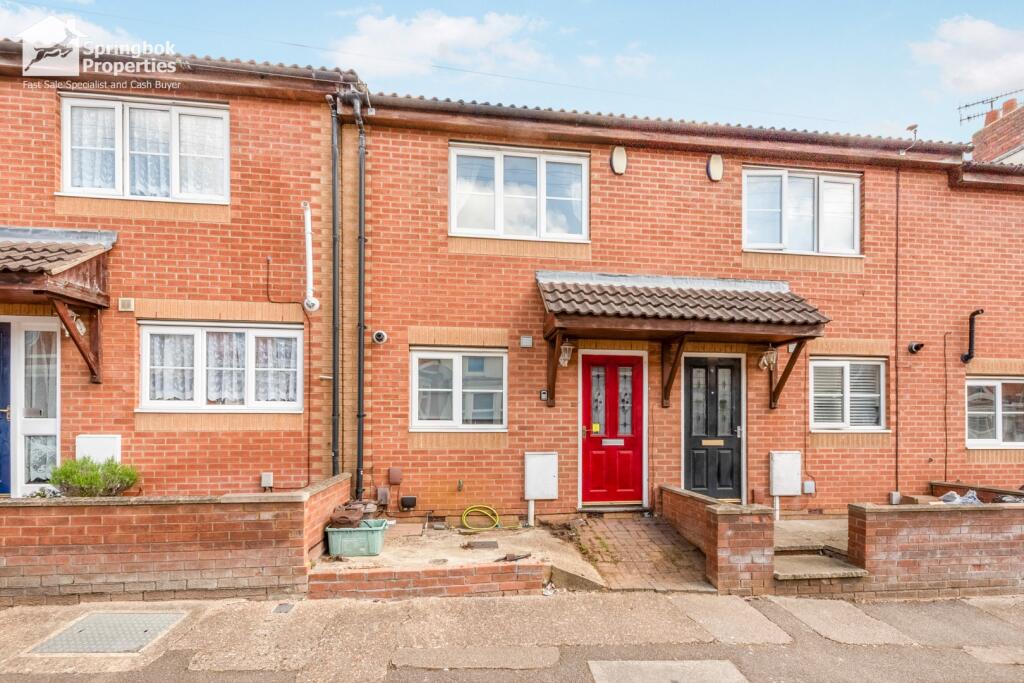 2-bed terraced on Cecil Road, Northampton, Northamptonshire, £170,000