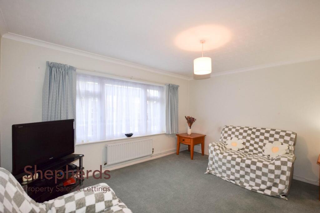 Bellamy Road, Cheshunt photo 3