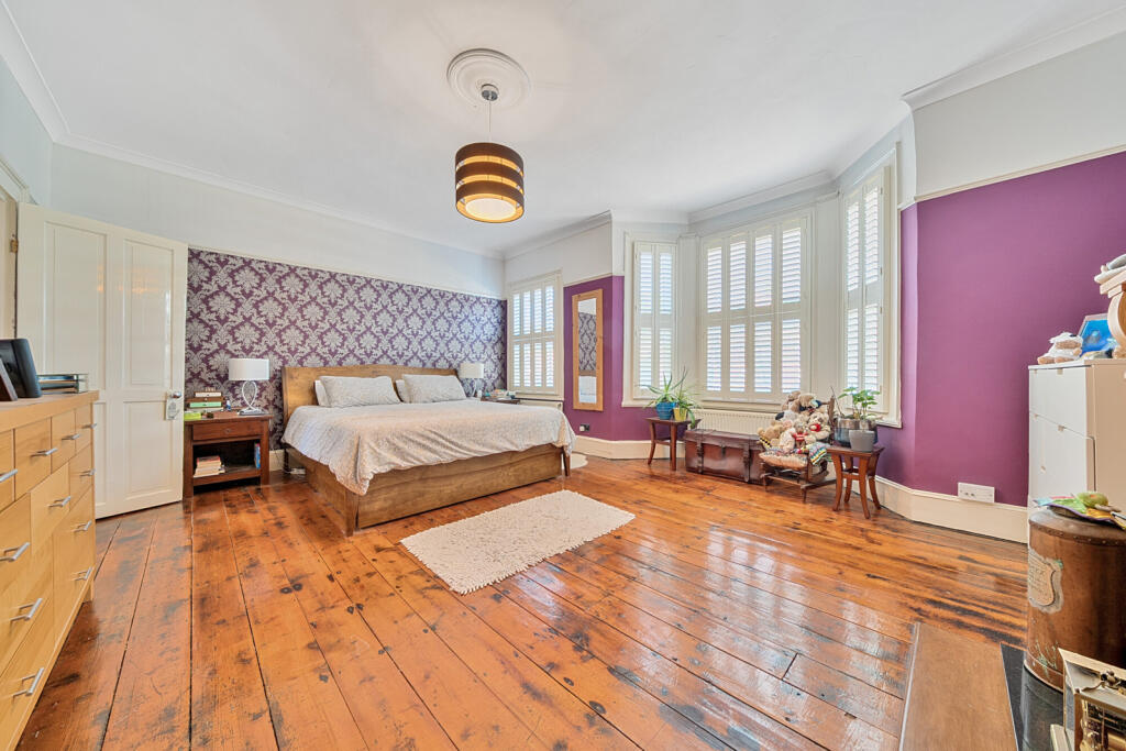 House in London - More