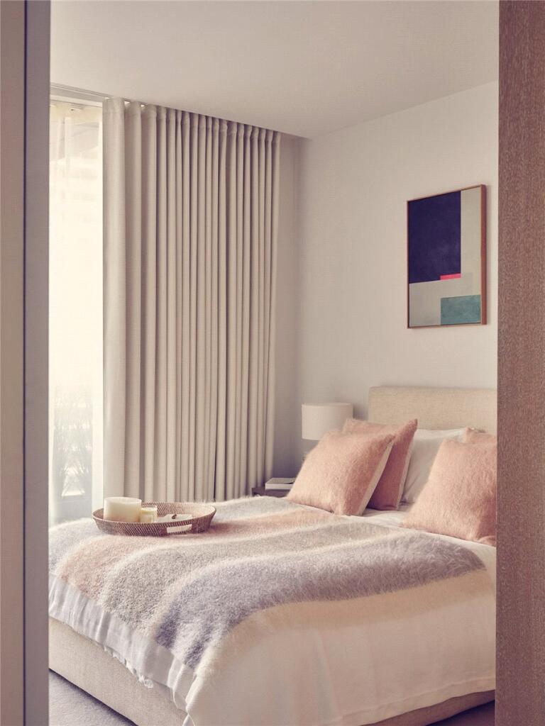 Main image of property: Park Drive, Canary Wharf, E14