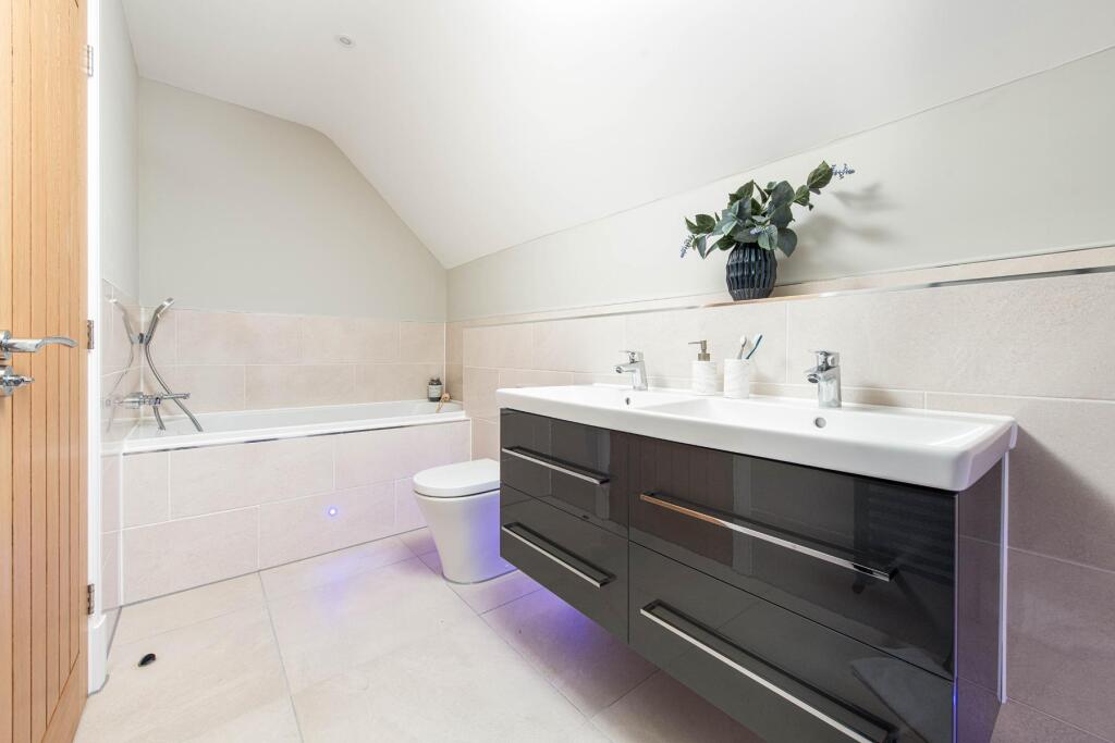 Additional image 14 of Church Farm Close, Hilperton, BA14 7XL