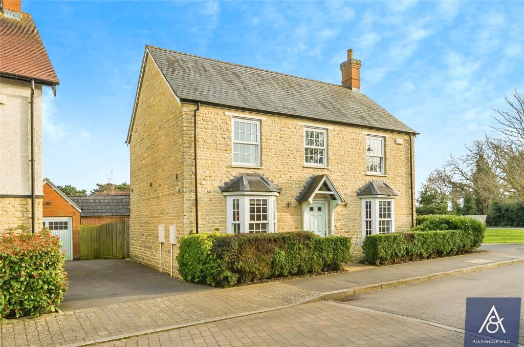Main image of property: Bronnley Way, Brackley, Northamptonshire
