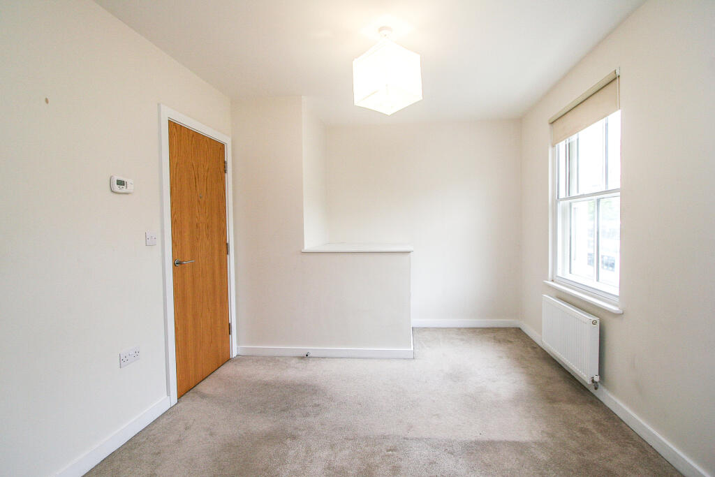 House in Bath - View 3