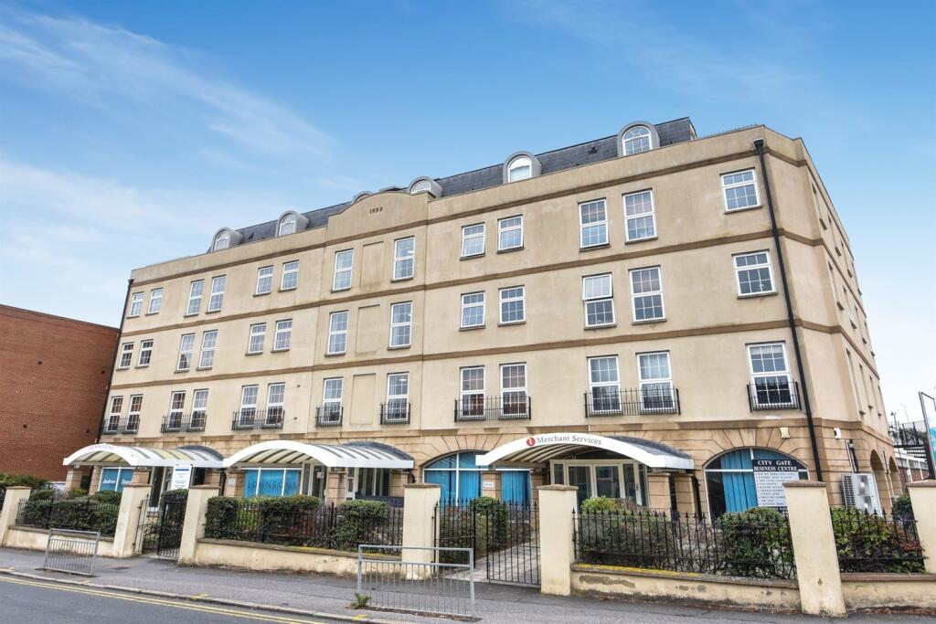 Main image of property: City Gate, 5-107 Southampton Street, Reading, RG1