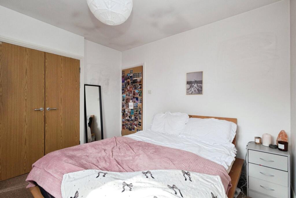 House in Manchester, Northenden - More