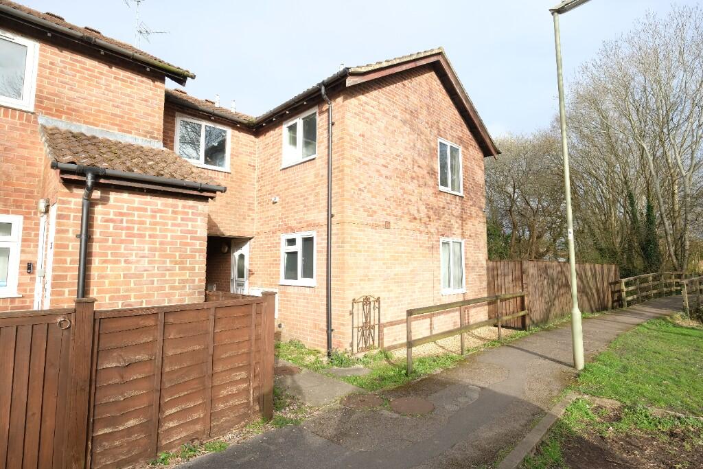 Main image of property: Evergreen Close, Marchwood, Southampton, SO40 4XU