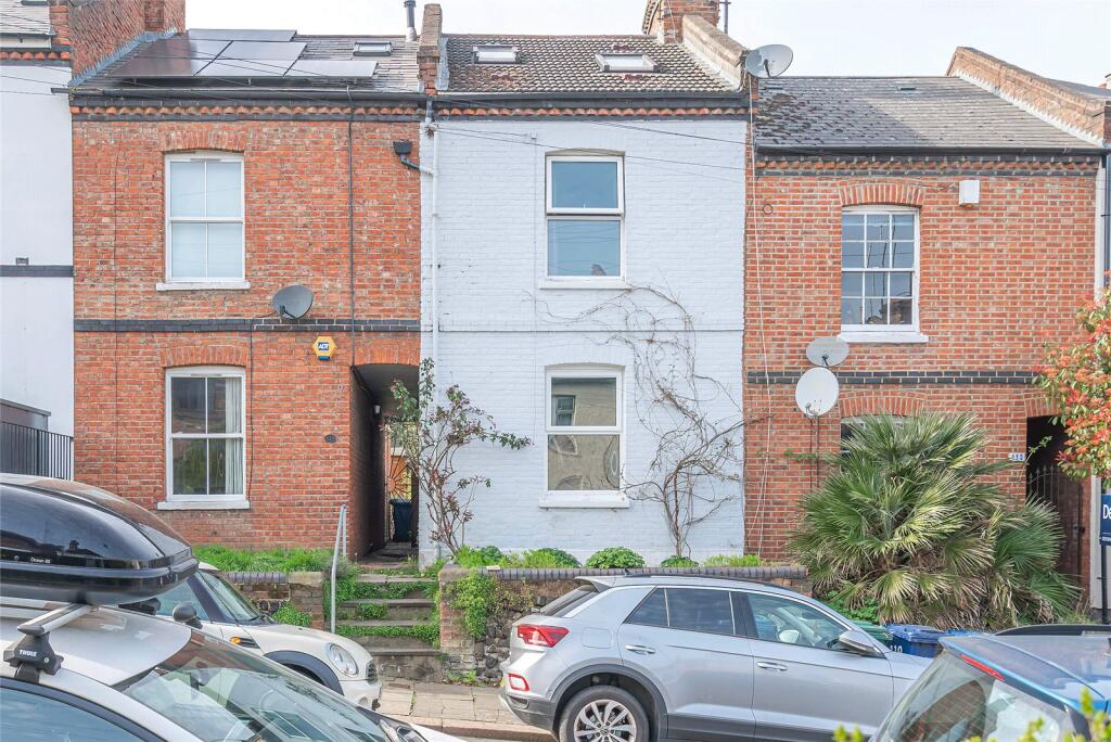 Main image of property: Pembroke Road, London, N10