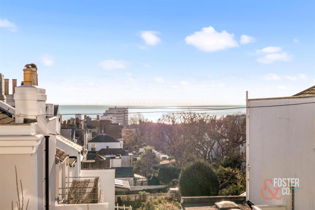 Norfolk Terrace, Brighton photo 3