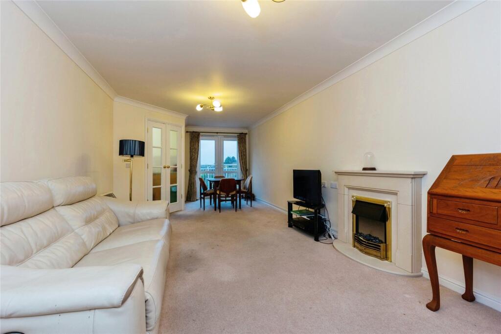 Peter Street, Hazel Grove, Stockport, Cheshire, SK7 photo 3