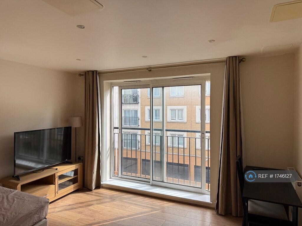 Main image of property: Newport Avenue, London, E14