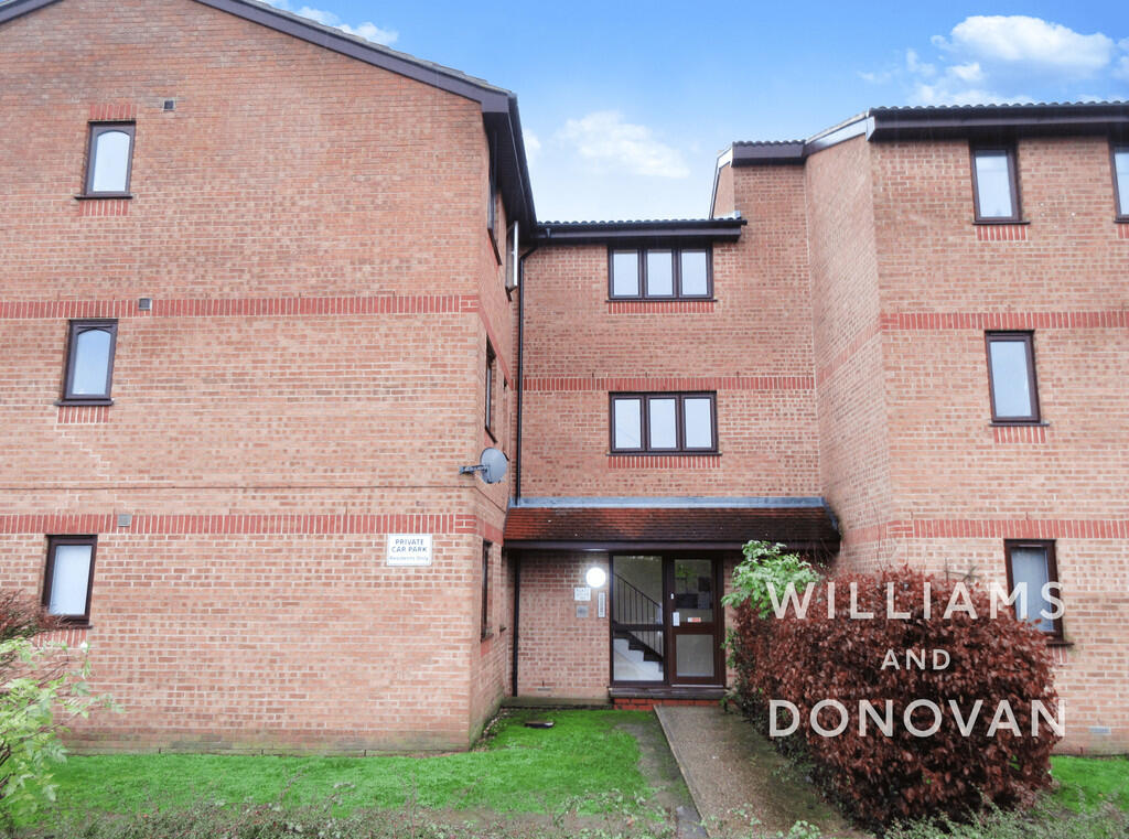 Main image of property: Sandon Close, Rochford