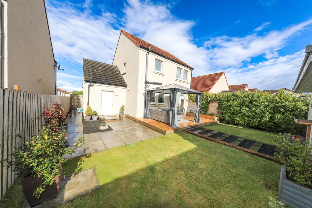 Main image of property: Earlseat Place, Coaltown Of Wemyss, Kirkcaldy