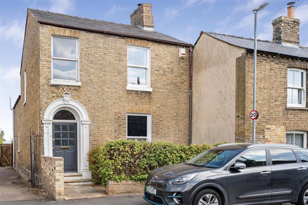 Main image of property: High Street, Cottenham, Cambridge