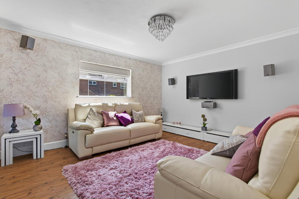 House in Kettering, North Northamptonshire - View 4