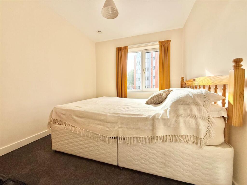 Additional image 9 of Queensridge Court