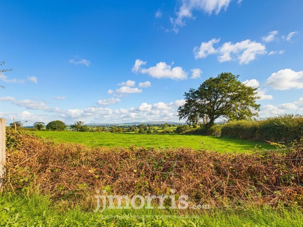House in Swansea - View 4